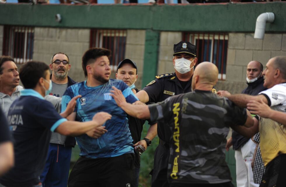 Deportivo Madryn-Racing: final caliente, con incidentes