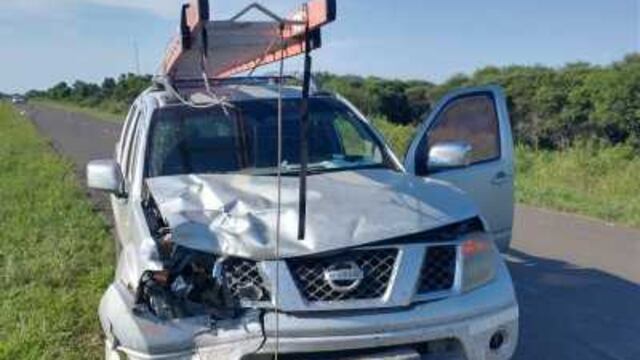 Los ocupantes de la camioneta no sufrieron heridas.