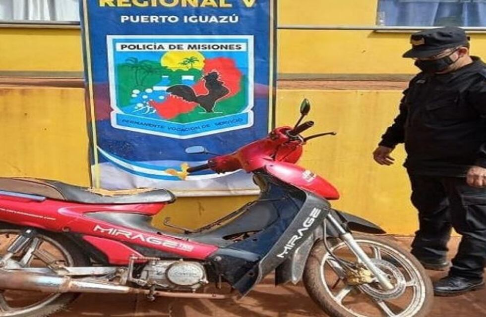 Efectivos policiales recuperaron una motocicleta robada en Comandante Andresito