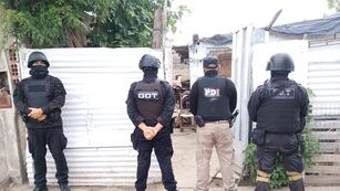 Allanamientos en los barrios Villa Dominga y Barranquitas