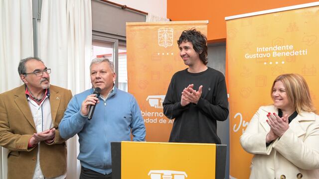 Licenciado Agustín Quijada es el Director de Adicciones del Municipio de Arroyito