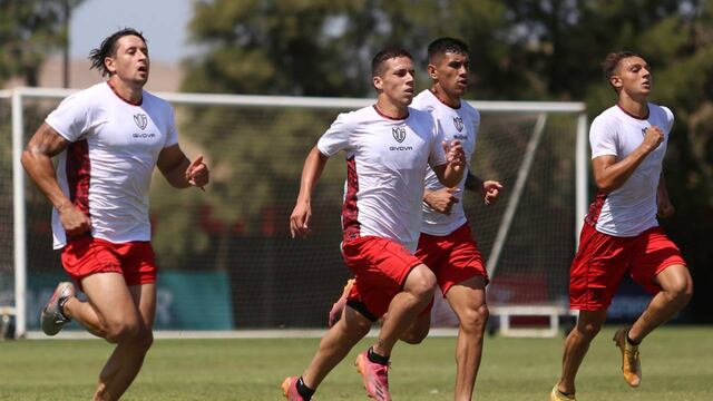 "Panchito" estuvo entrenando con el plantel en el predio de Bella Vista.