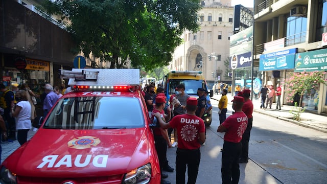 Bomberos contuvieron el fuego en la ciudad de Córdoba. (Imagen Ilustrativa)