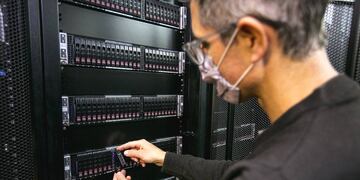 Potencia. La supercomputadora Serafín de la UNC es la más potente del país dedicada a la investigación científica. (Ceppa-UNC)