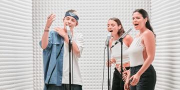 Trueno tocó "Solo por vos" en las Gallery Session.