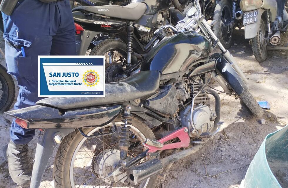 Arroyito: la policía recuperó una motocicleta en ruta E-52 camino a Sacanta