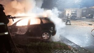 Los bomberos quedaron desbordados por la saga de ataques de este fin de semana.