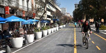 ID:4872749 ciclovia 27 de abril nueva gran manzana de calle 27 de abril Cordoba Fotografia por Pedro Castillo