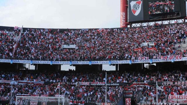 River tendrá que dejar afuera a más de 10 mil abonados para el Superclásico.