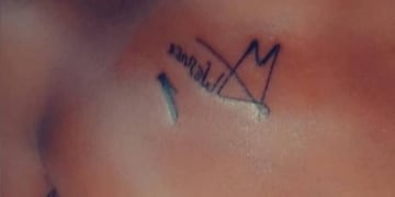 Enzo se tatuó la firma de su ídolo