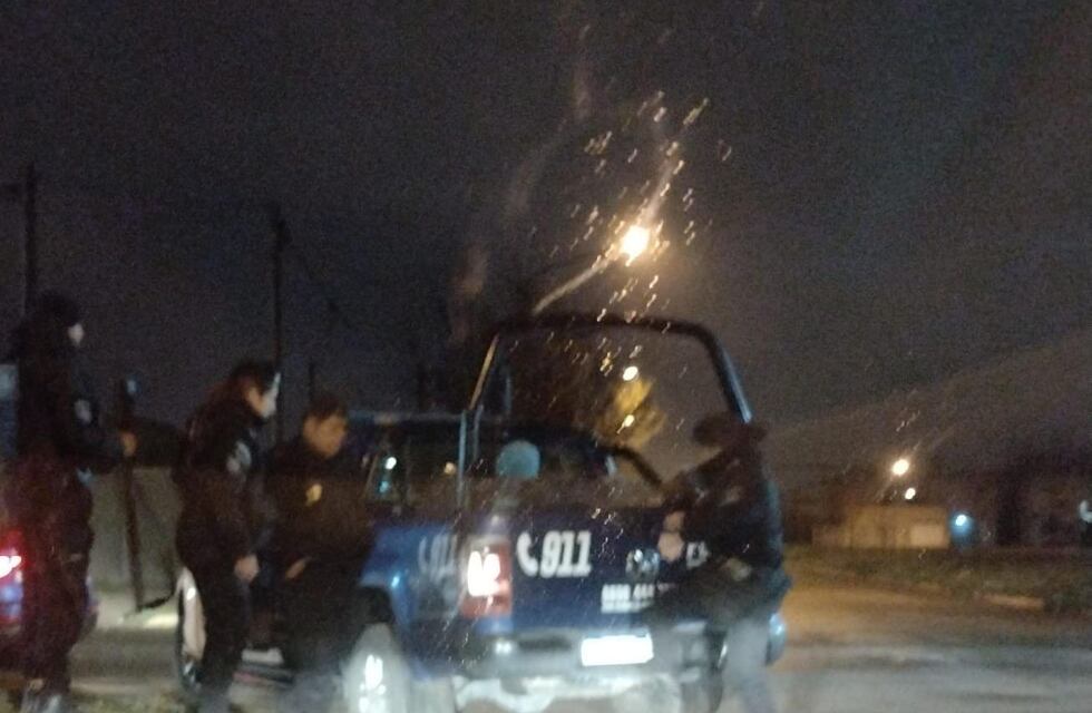 Sujeto atrapado dentro de una obra en construcción