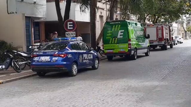 Cayó un hombre por el hueco de un ascensor y falleció