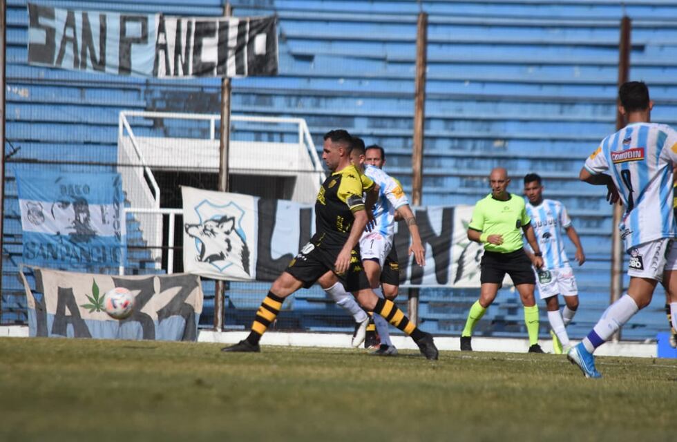 Primera Nacional: el insólito motivo por el que se reprogramó el partido de Santamarina de Tandil contra Instituto