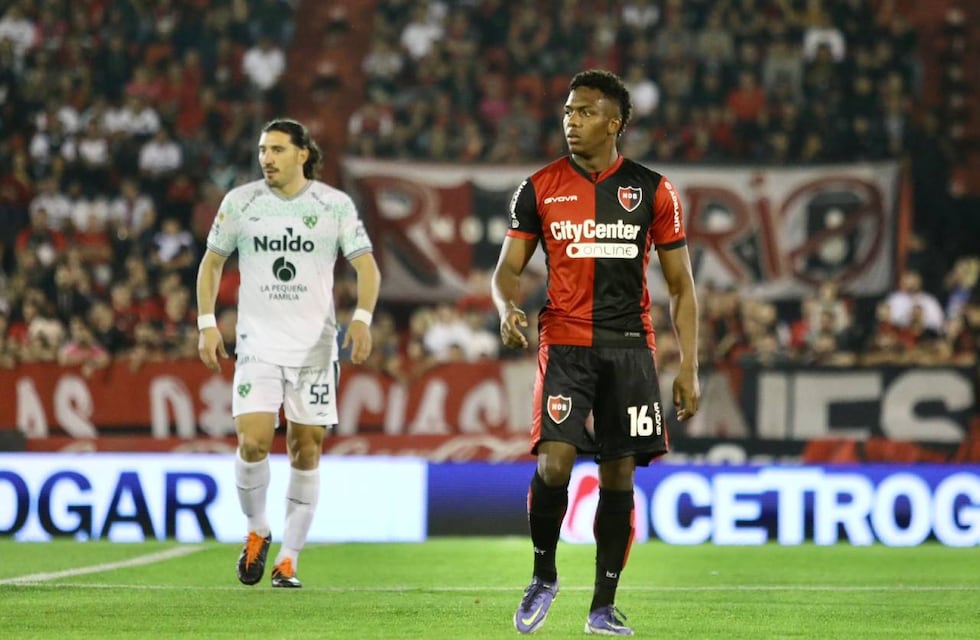 Newell’s sonríe por el Mundial de Qatar 2022: citaron a Djorkaeff Reasco