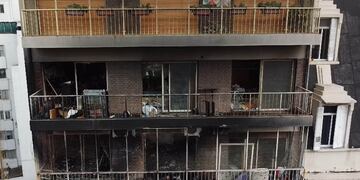 Tragedia en la Ciudad de Buenos Aires: cinco muertos, tres de ellos niños, en el incendio de un edificio de Recoleta. (Telam)