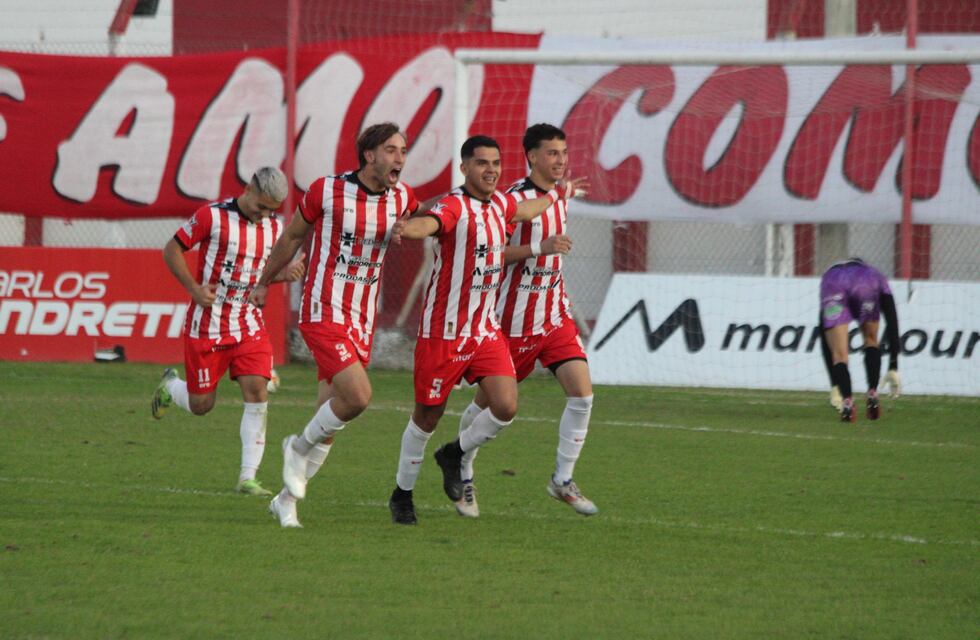 El 9 ganó un partido clave para soñar con la clasificación