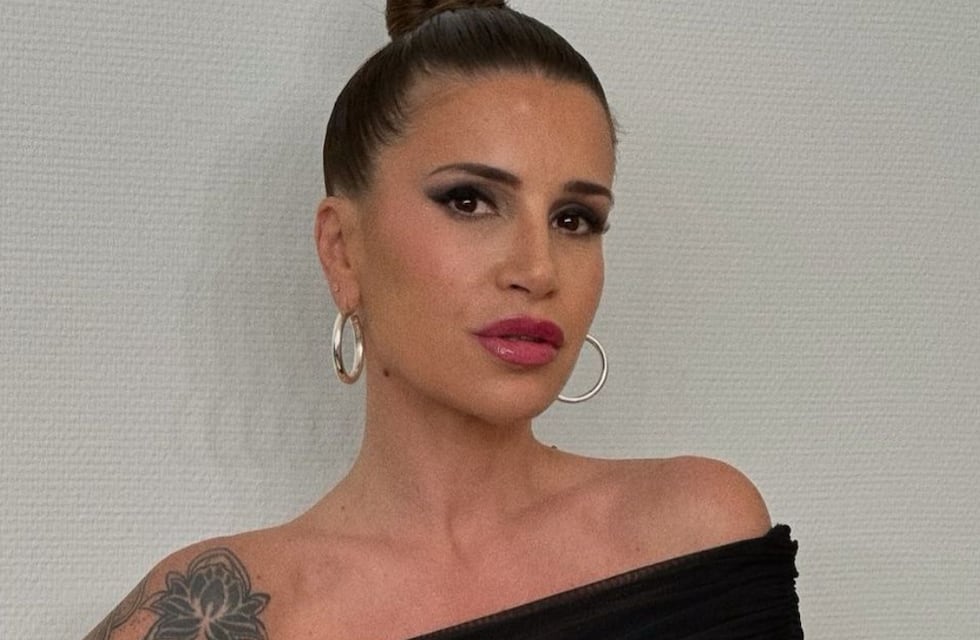 Desde Tulum, Flor Peña posó con una microbikini negra y dejó boquiabiertos a sus seguidores: “Con pecado concebida”