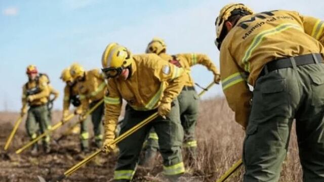Jaldo destacó inversión en equipamiento para combatir incendios