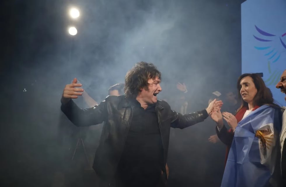 La Bersuit intimó a Javier Milei por la canción “Se viene”, que hace referencia a la crisis de los ‘90