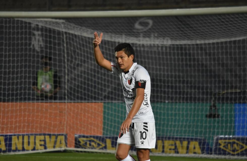 “Pulga” Rodríguez y Lucas Romero quedaron al borde de la roja tras una pelea