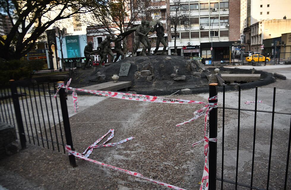 Indignante robo a monumento a los héroes de Malvinas en Córdoba