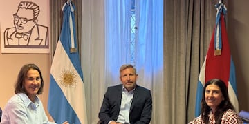 Rogelio Frigerio con Magdalena Furtado, de ONU Mujeres en Argentina, y Verónica Baracat.