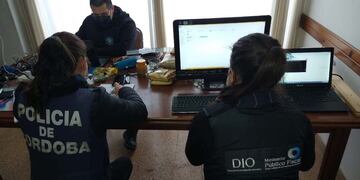 Procedimiento. Pornografía infantil en Córdoba (gentileza Policía de Córdoba)