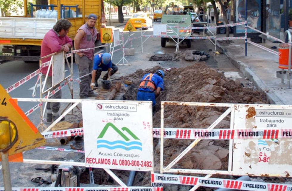 Corte total en una avenida de Córdoba: cómo son los desvíos de colectivos