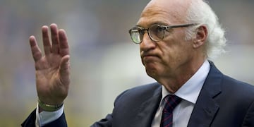 Carlos Bianchi sufrió un accidente de tránsito esta mañana.