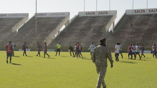Un equipo de la Liga Salteña de Fútbol jugó contra presos del penal de Villa Las Rosas