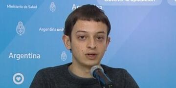 Lucas Grimson es estudiante de Ciencia Política y milita en Nueva Mayoría.