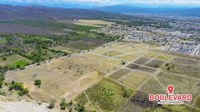 El loteo Boulevard II está ubicado sobre la Ruta Nacional 9, a pocos metros de la avenida La Quiaca, en Alto Comedero.
