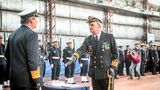 Ushuaia: ceremonia de entrega y recepción del comando del Área Naval Austral