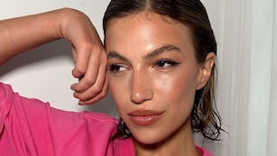 ¡Igualitas! Stefi Roitman se hizo un radical cambio de look y la compararon con Úrsula Corberó