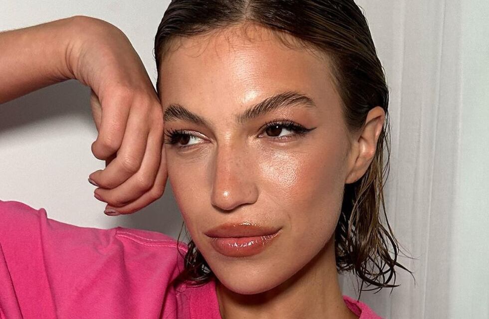 ¡Igualitas! Stefi Roitman se hizo un radical cambio de look y la compararon con Úrsula Corberó