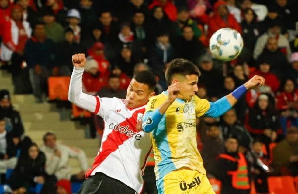 Julián Mavilla fue la figura de Temperley en el histórico triunfo ante River por Copa Argentina