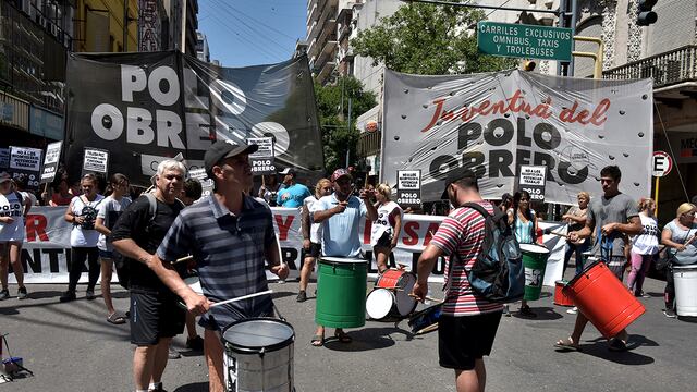 Marcha piquetera en Córdoba: otra jornada de protesta y caos en el tránsito en el centro.