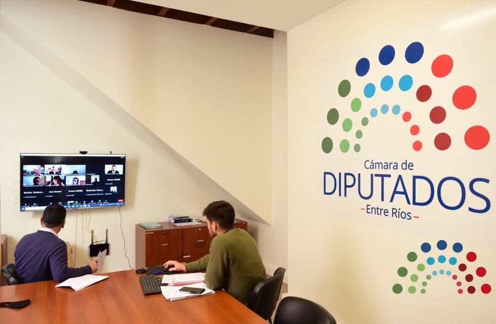 Diputados continúa analizando la Ley de Régimen Municipal