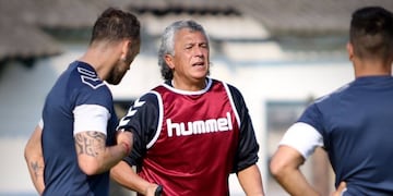 El entrenador trabajó en Gimnasia y Esgrima de La Plata hasta diciembre.