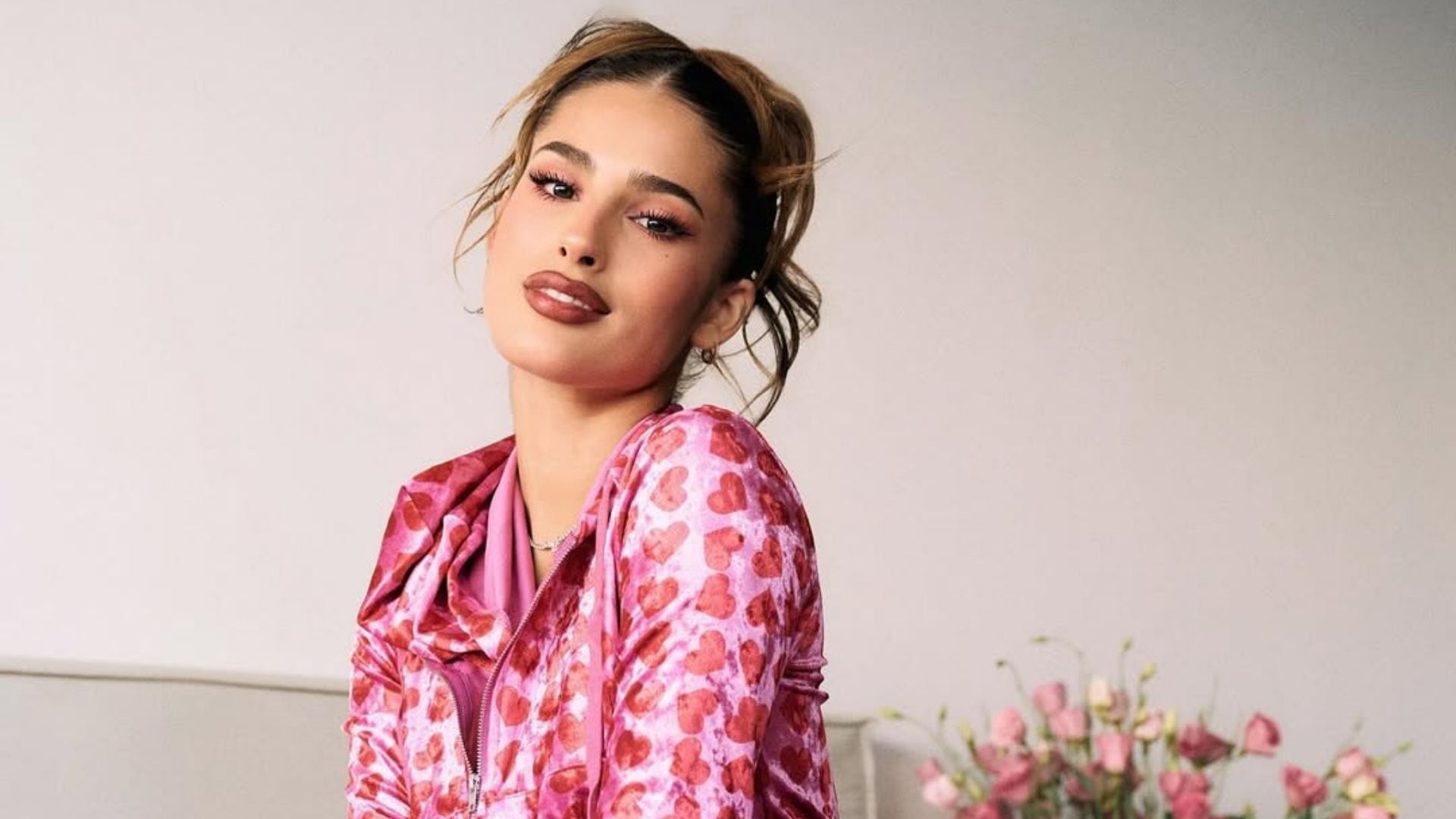 Julieta Poggio mostró cómo quedó su habitación.