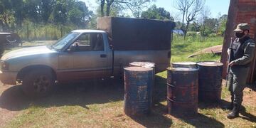 Incautan mil litros de combustible en Eldorado.