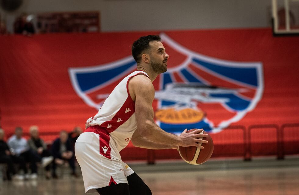 27 puntos para Pablo Bertone con el Valur y la serie de playoffs se iguala 1 a 1