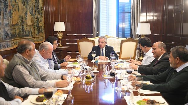 Alberto Fernández con la CGT. (Foto: Presidencia)