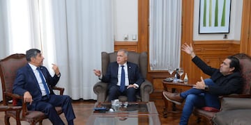 Jaldo se reunió con Acevedo y Mansilla para definir los ejes de una nueva etapa de gestión.