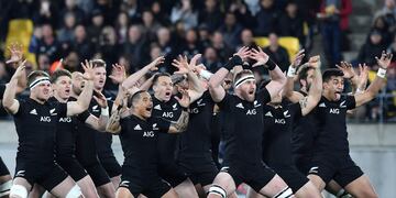 Los jugadores neozelandeses se oponen a la venta de la marca All Blacks.
