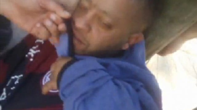 La víctima padece enanismo