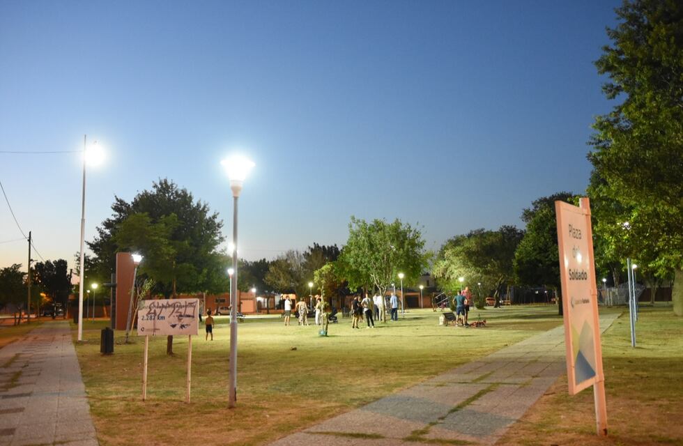 La Plaza del Soldado cuenta con refuerzo lumínico