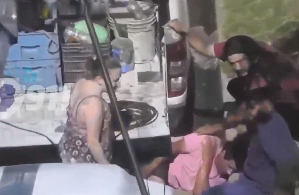 Habló la hija de uno de los heridos por la caída del poste de luz en Córdoba: “No es la primera vez que pasa”