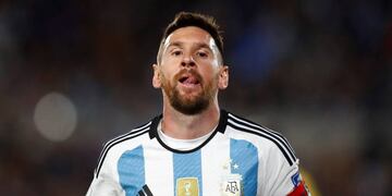 El capitán de la selección nacional fue suplente después de muchísimo tiempo.