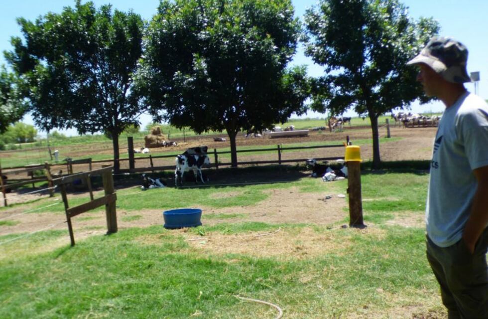 Charla sobre tambos agroecológicos y agricultura ancestral